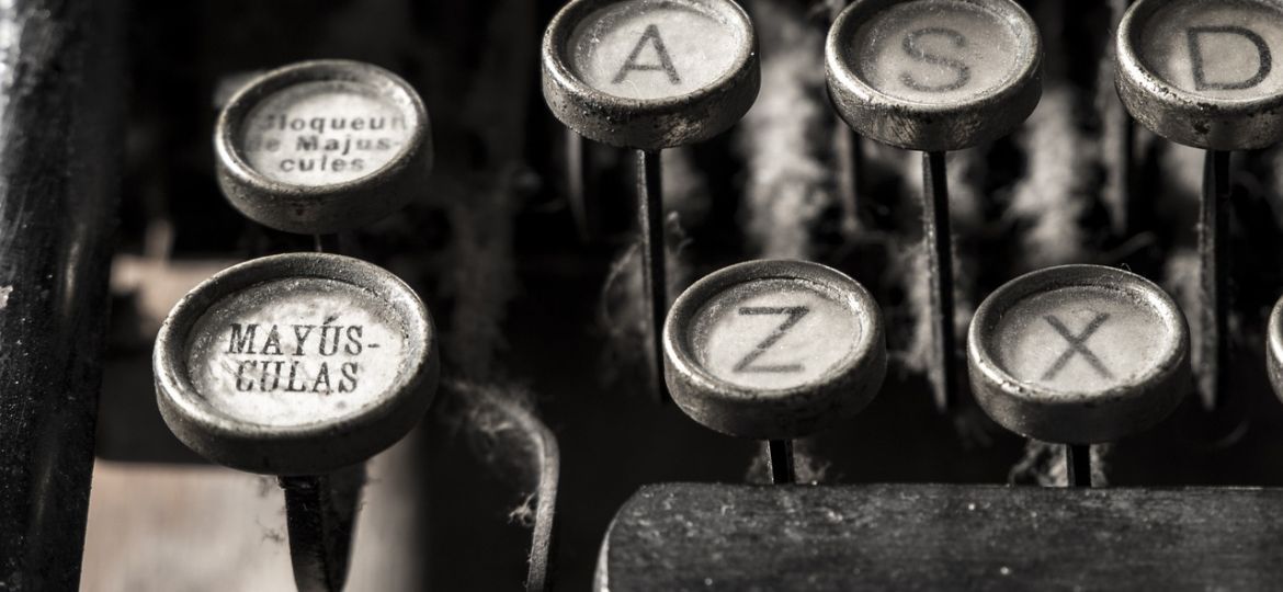 typewriter-5065594_1280-thegem-blog-default